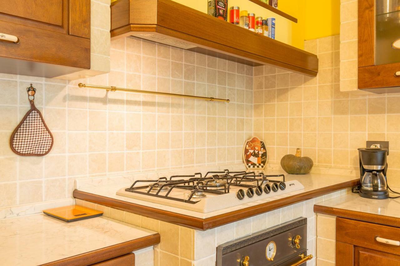Omas Haus Villa Тосколано Мадерно Екстериор снимка