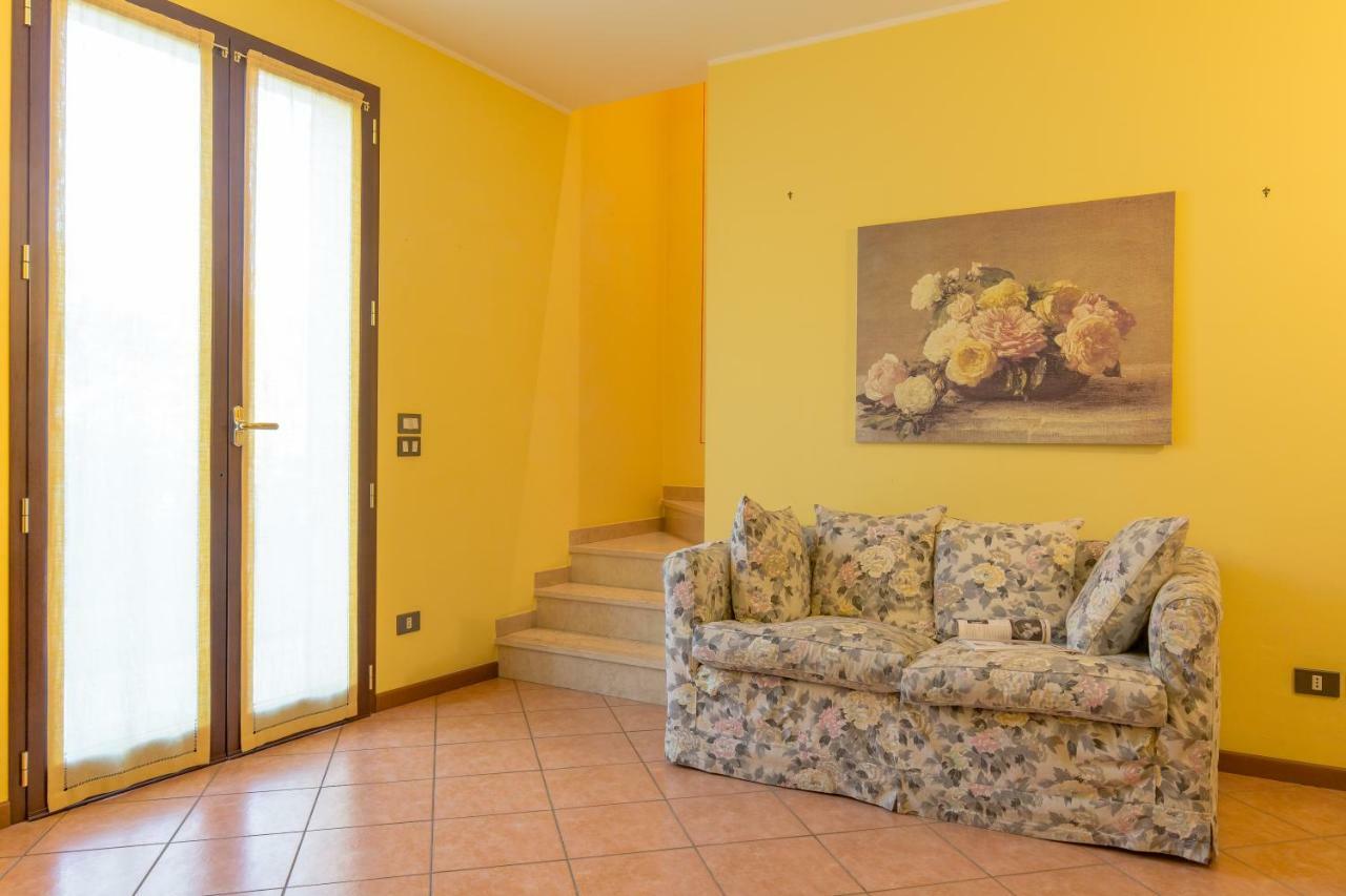 Omas Haus Villa Тосколано Мадерно Екстериор снимка